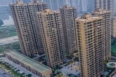 2016年鄭州最后一場土拍結(jié)果 三宗地塊均底價成交，鄭州房地產(chǎn)市場呈現(xiàn)降溫態(tài)勢